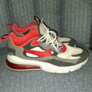 MENS NIKE AIR-MAX REACT 270 SIZE 8.5